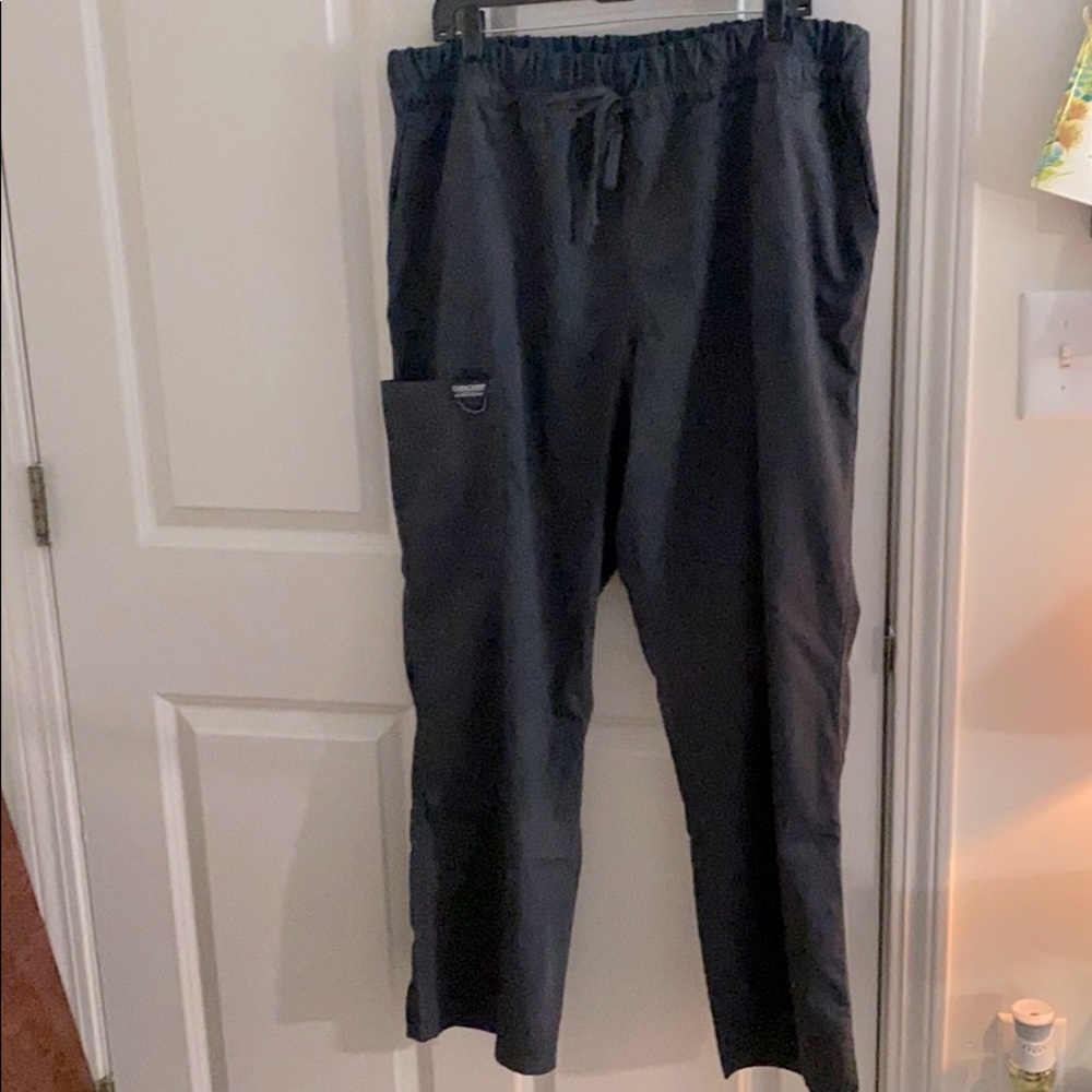 Cherokee women’s scrub pants